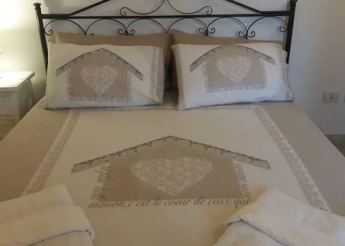 Tatil Evi Historich House Largo Martellotta 44