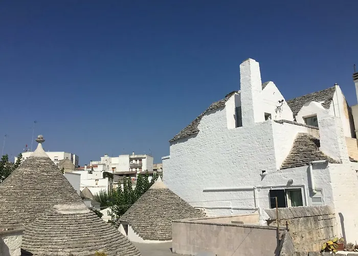 Historich House Largo Martellotta 44 Альберобелло